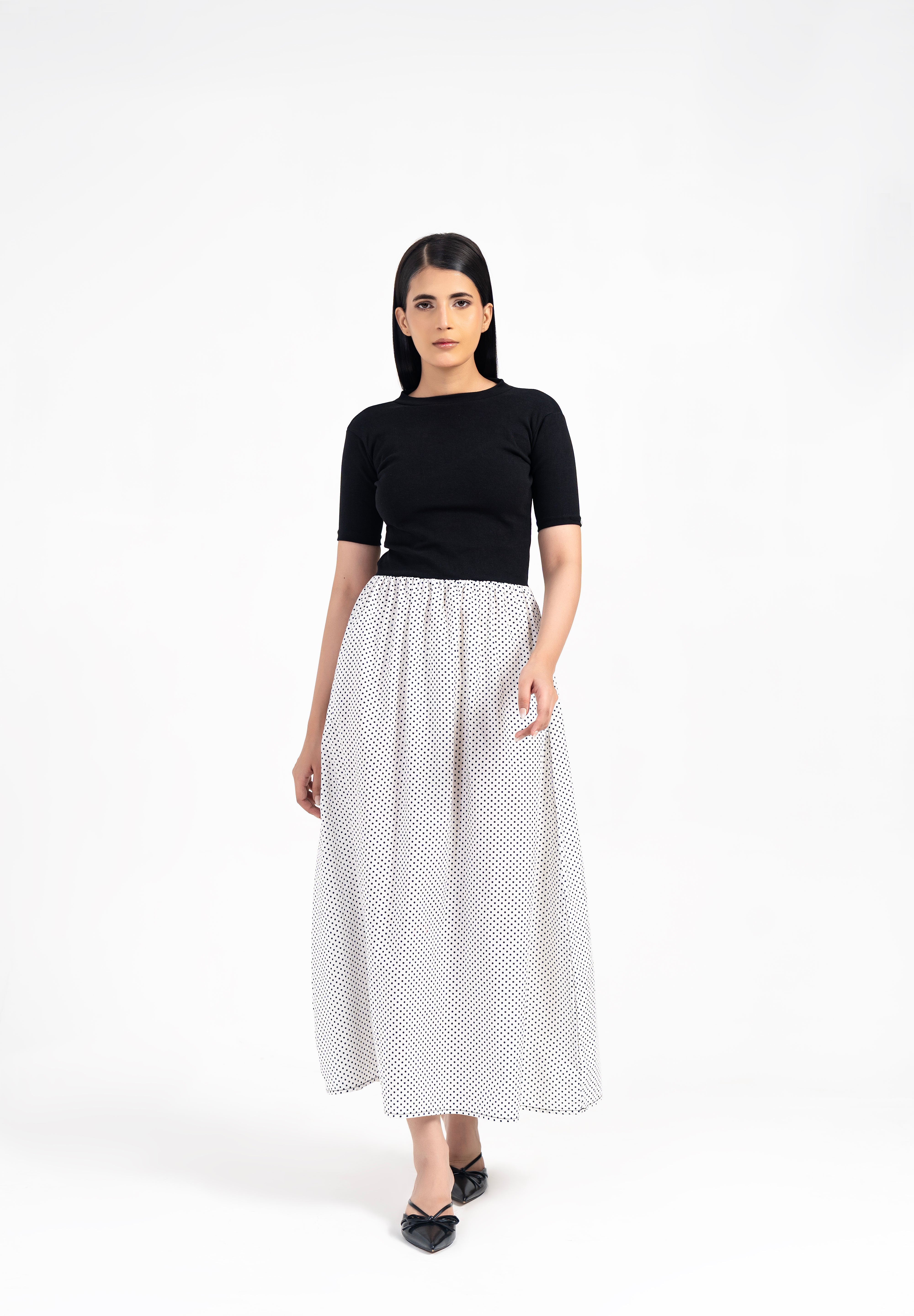 Short Sleeve Knit & Cotton Maxi Dress - White with Black Dots