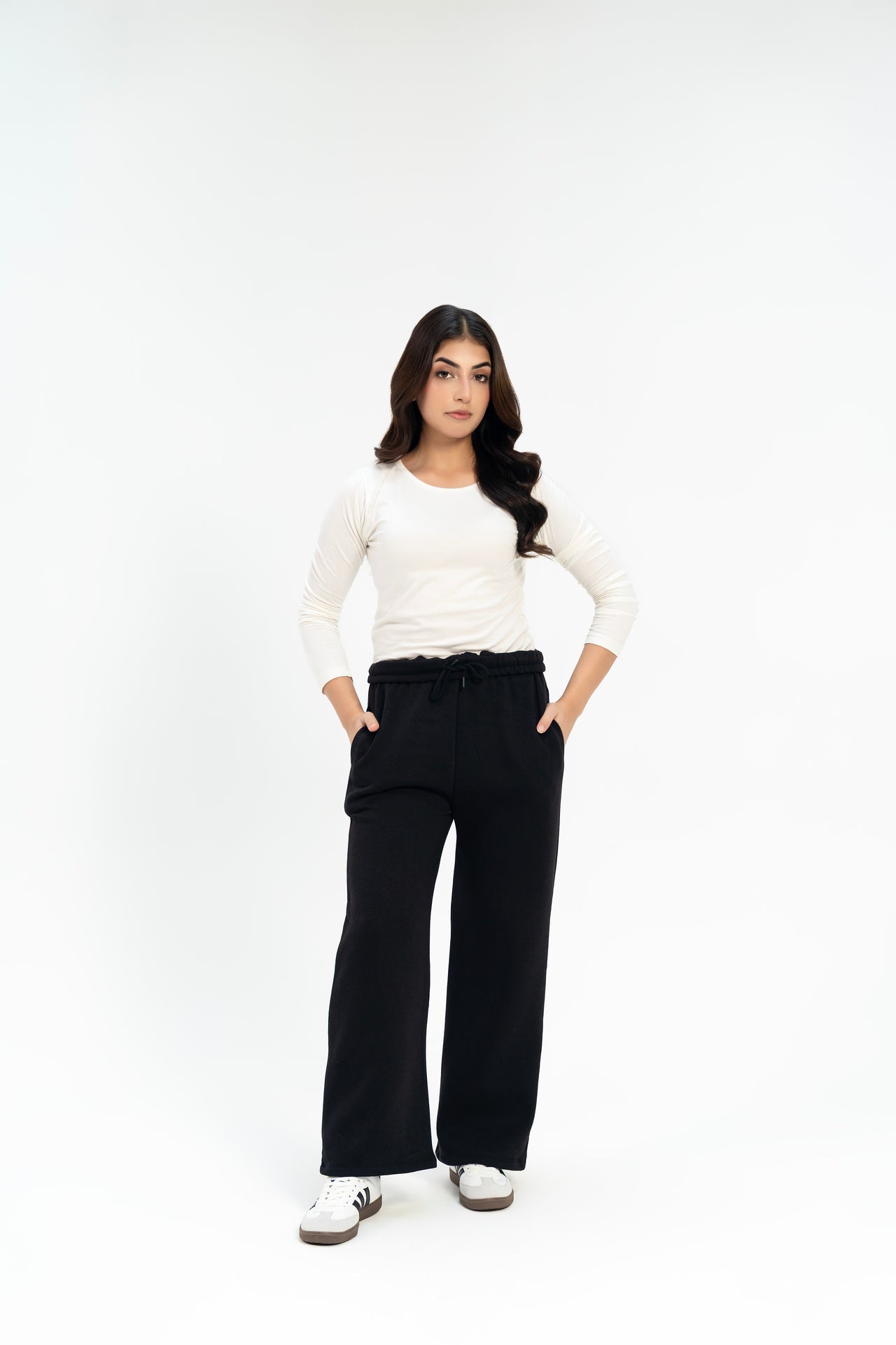 Sweatpant with Drawstring - Black