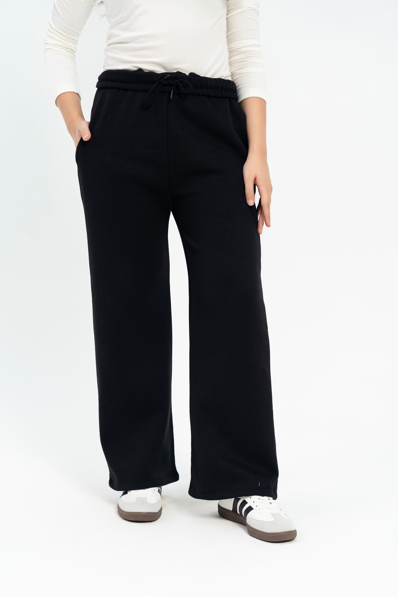 Sweatpant with Drawstring - Black
