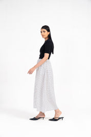 Short Sleeve Knit & Cotton Maxi Dress - White with Black Dots