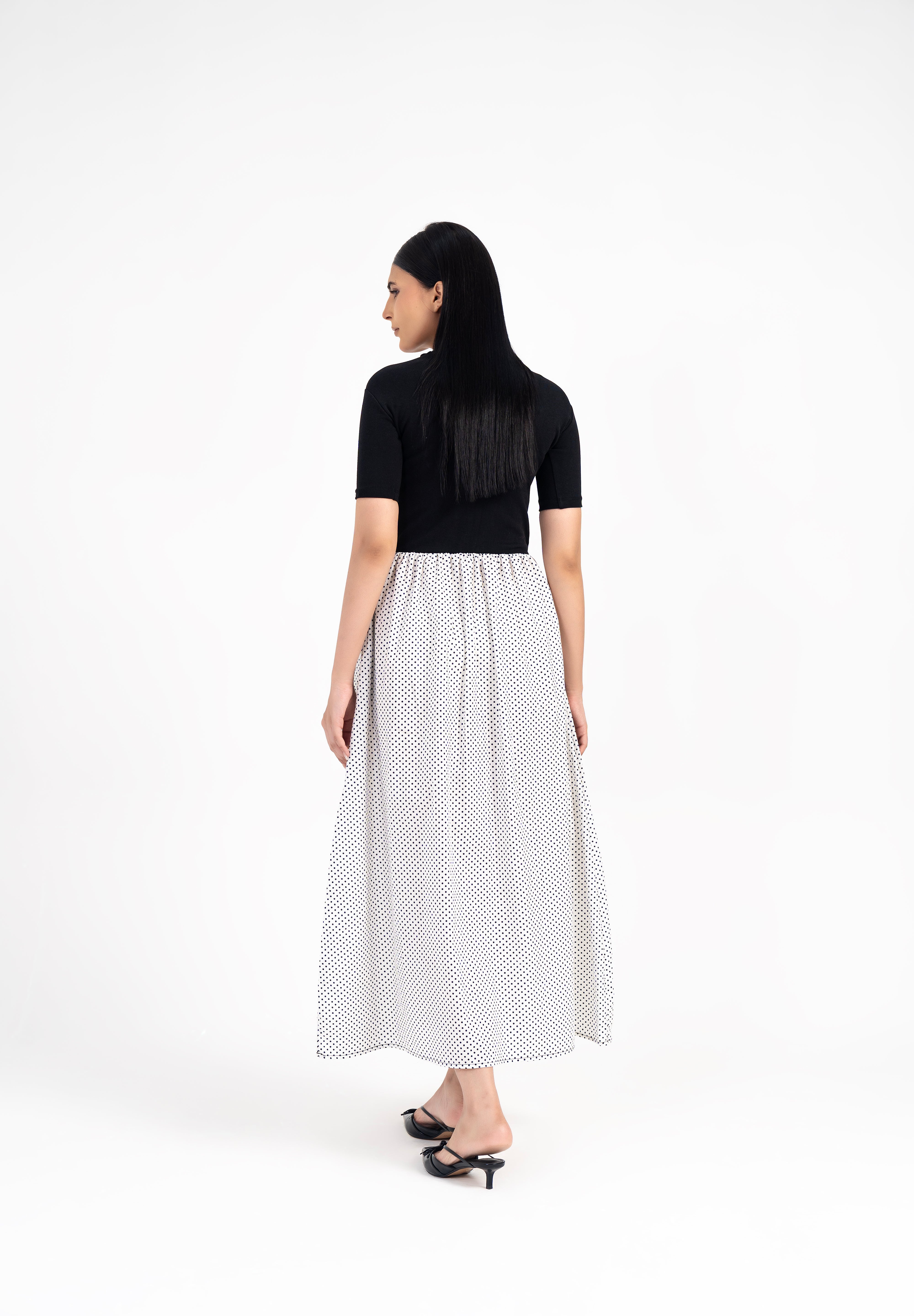 Short Sleeve Knit & Cotton Maxi Dress - White with Black Dots
