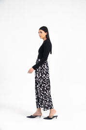Full Sleeve Knit & Cotton Maxi Dress - White Black Floral