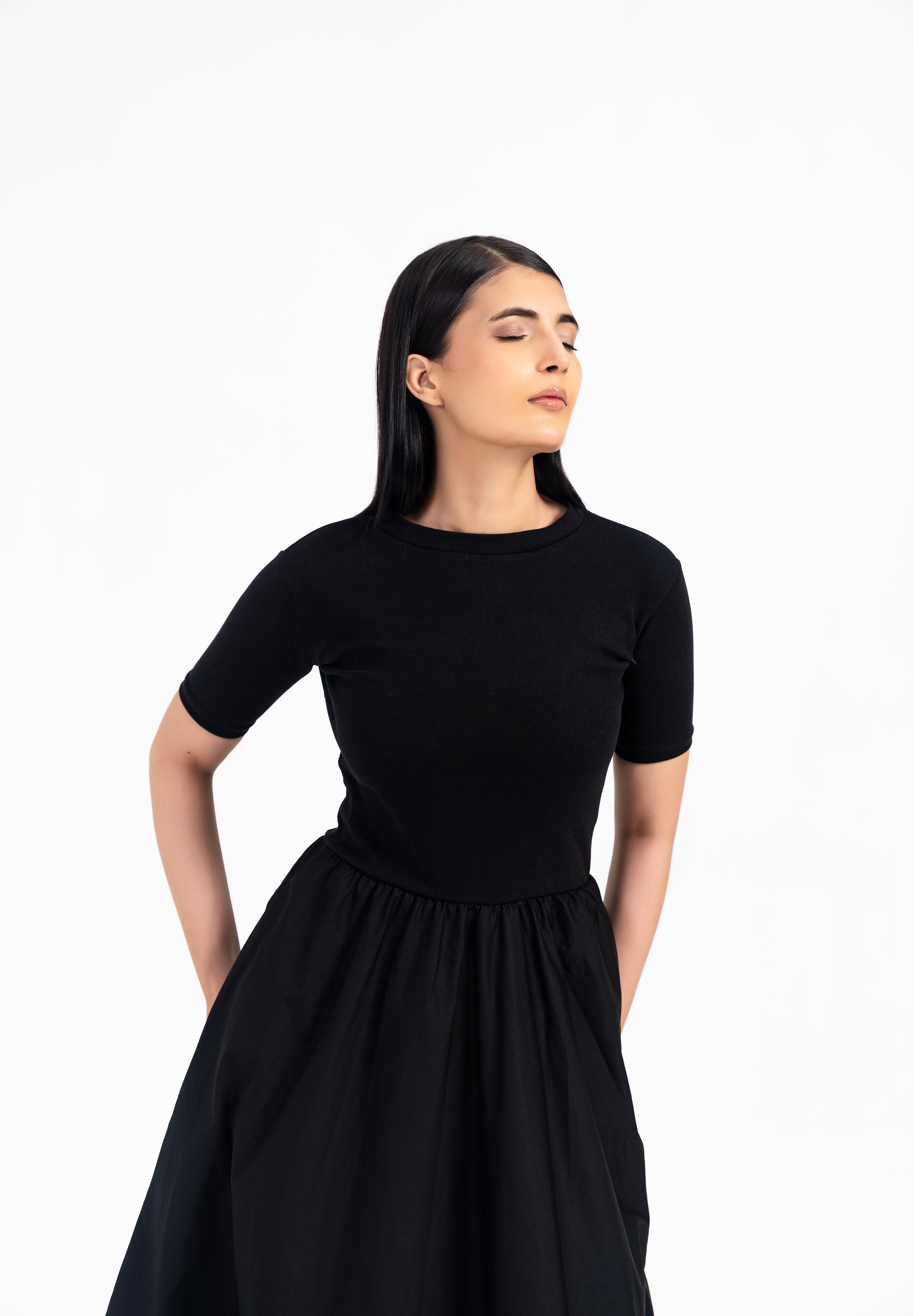 Short Sleeve Ribbed Bubble Hem Dress - Black