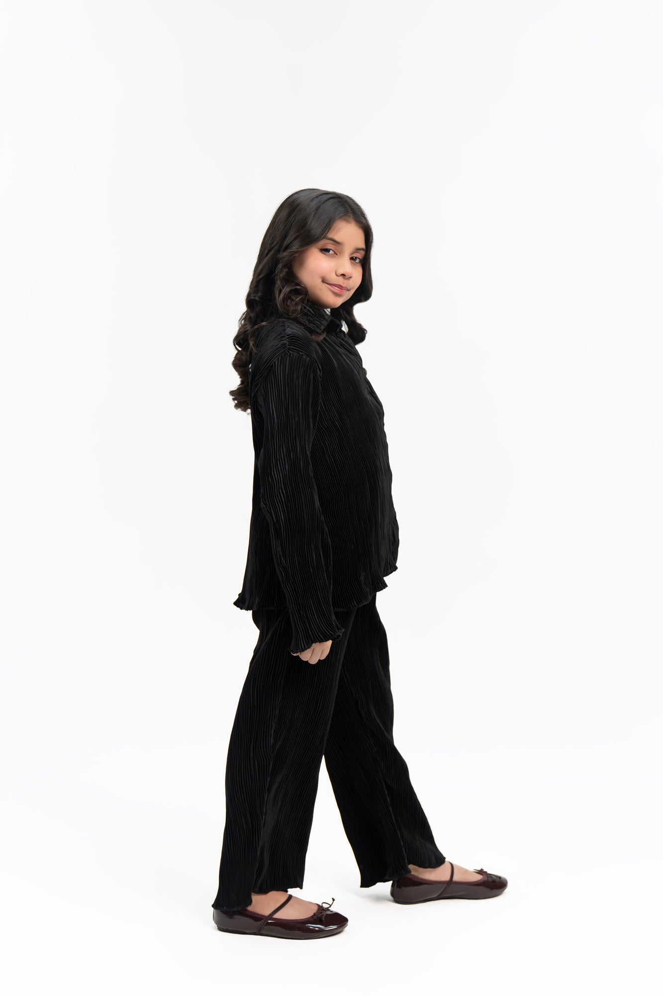 Girls Pleated Fabric Long Sleeve Shirt -  Black