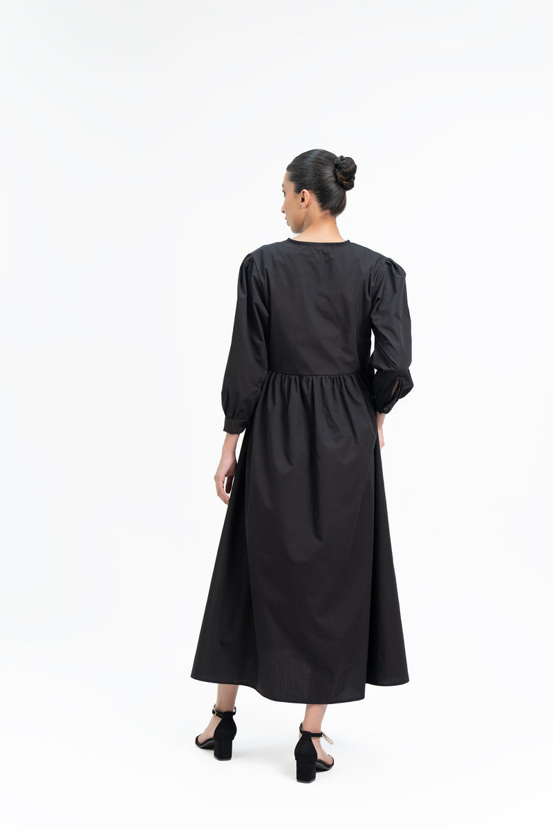 V Neck Pleated Dress - Black