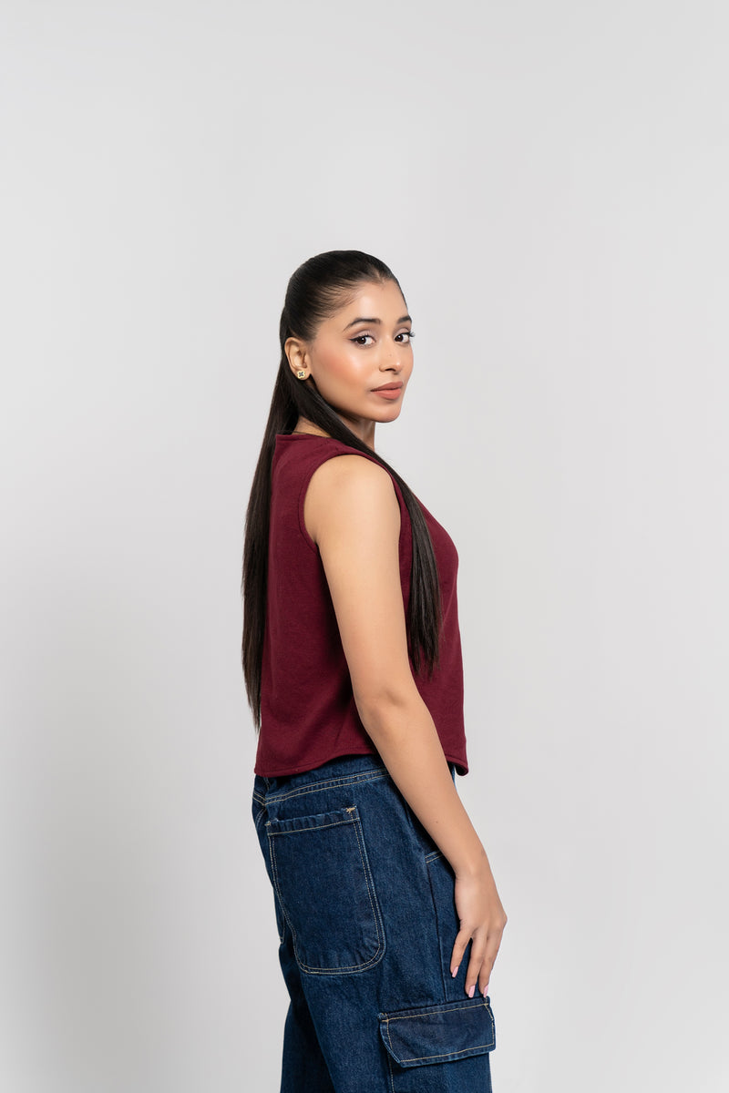 Sleeveless Turtleneck Top - Maroon