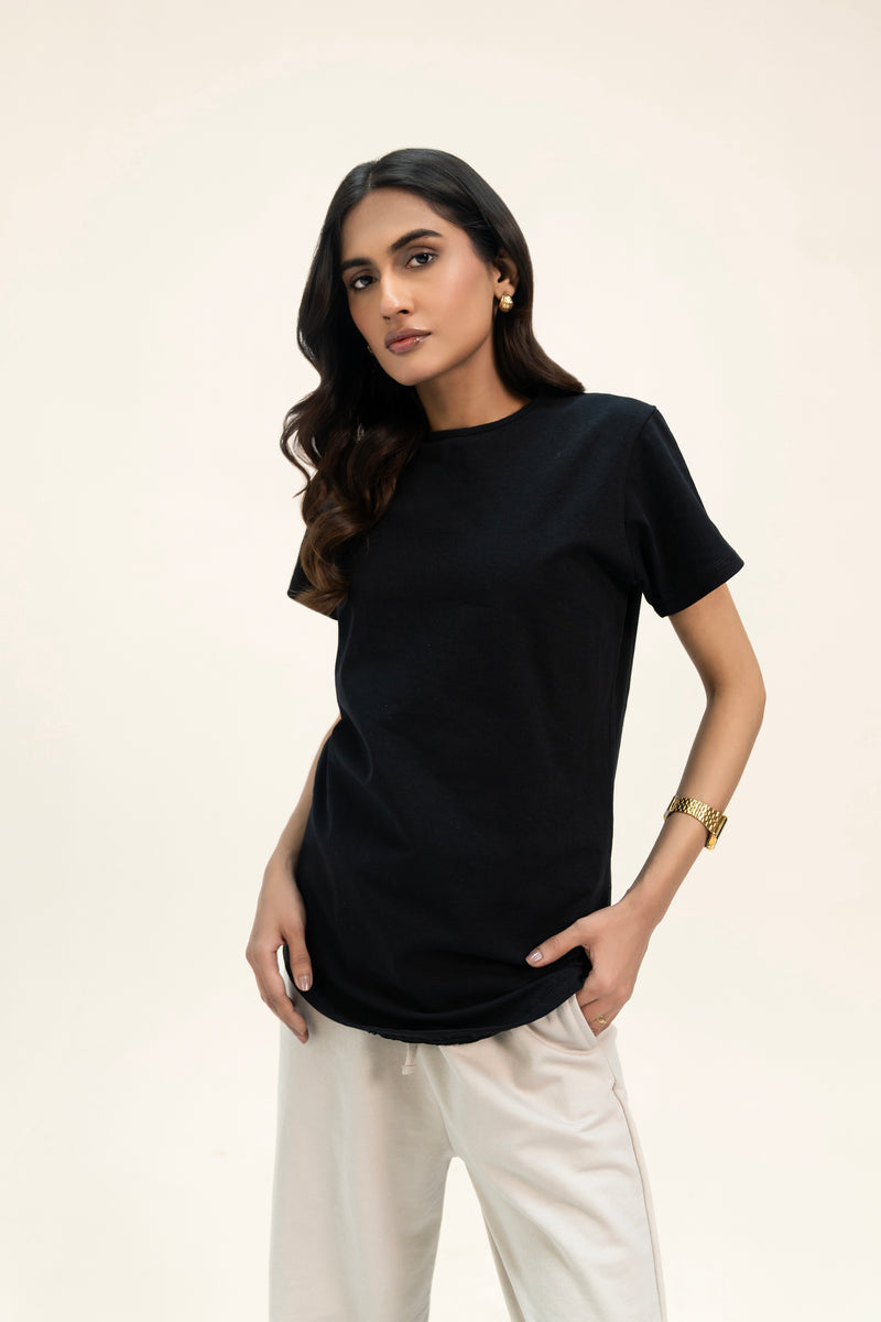 Curved Hem T-Shirt - Black