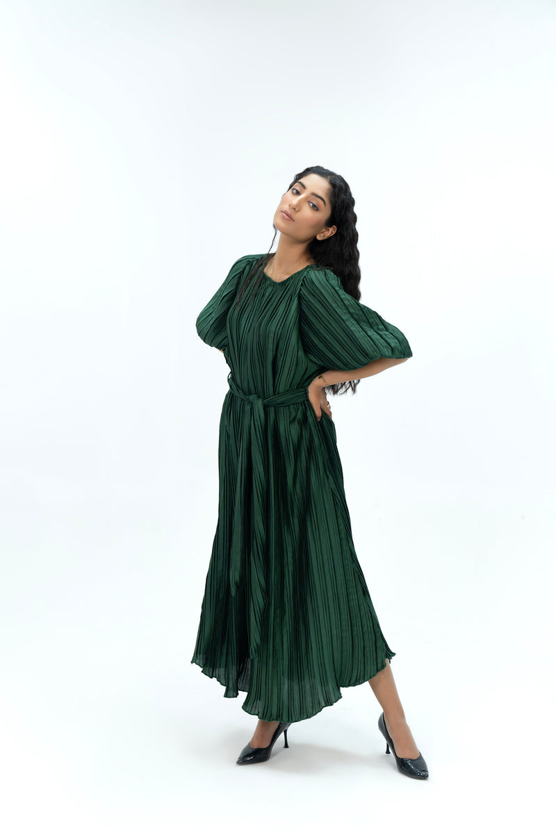 Pleated Short Sleeve Dress - Emerald Green