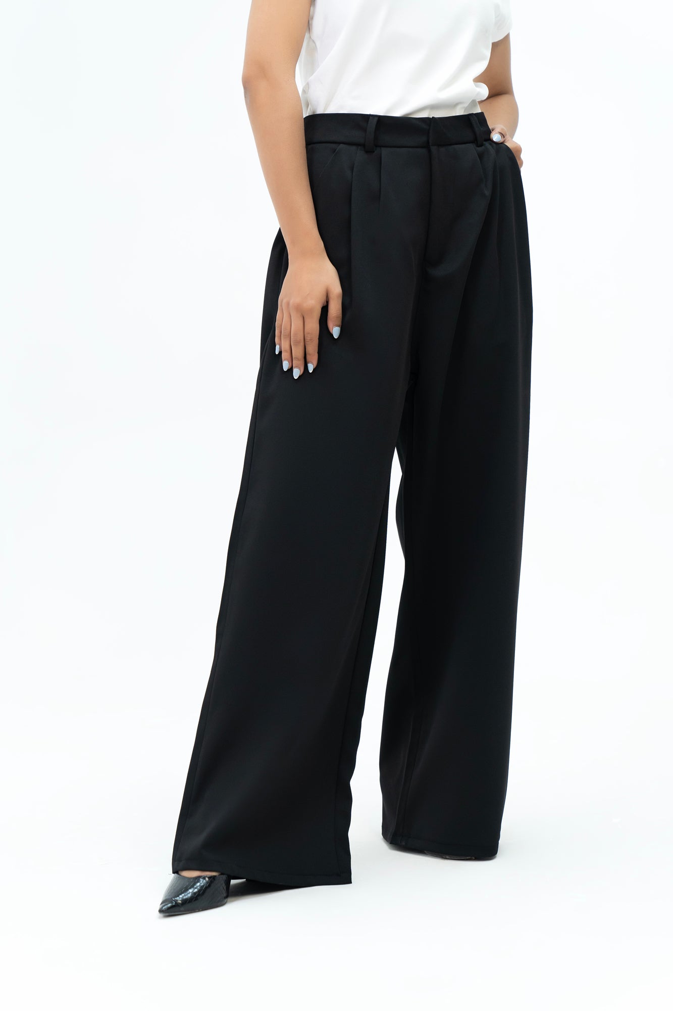 Wide Leg Pleated Pant - Black