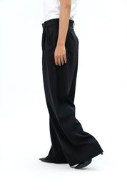 Wide Leg Pleated Pant - Black