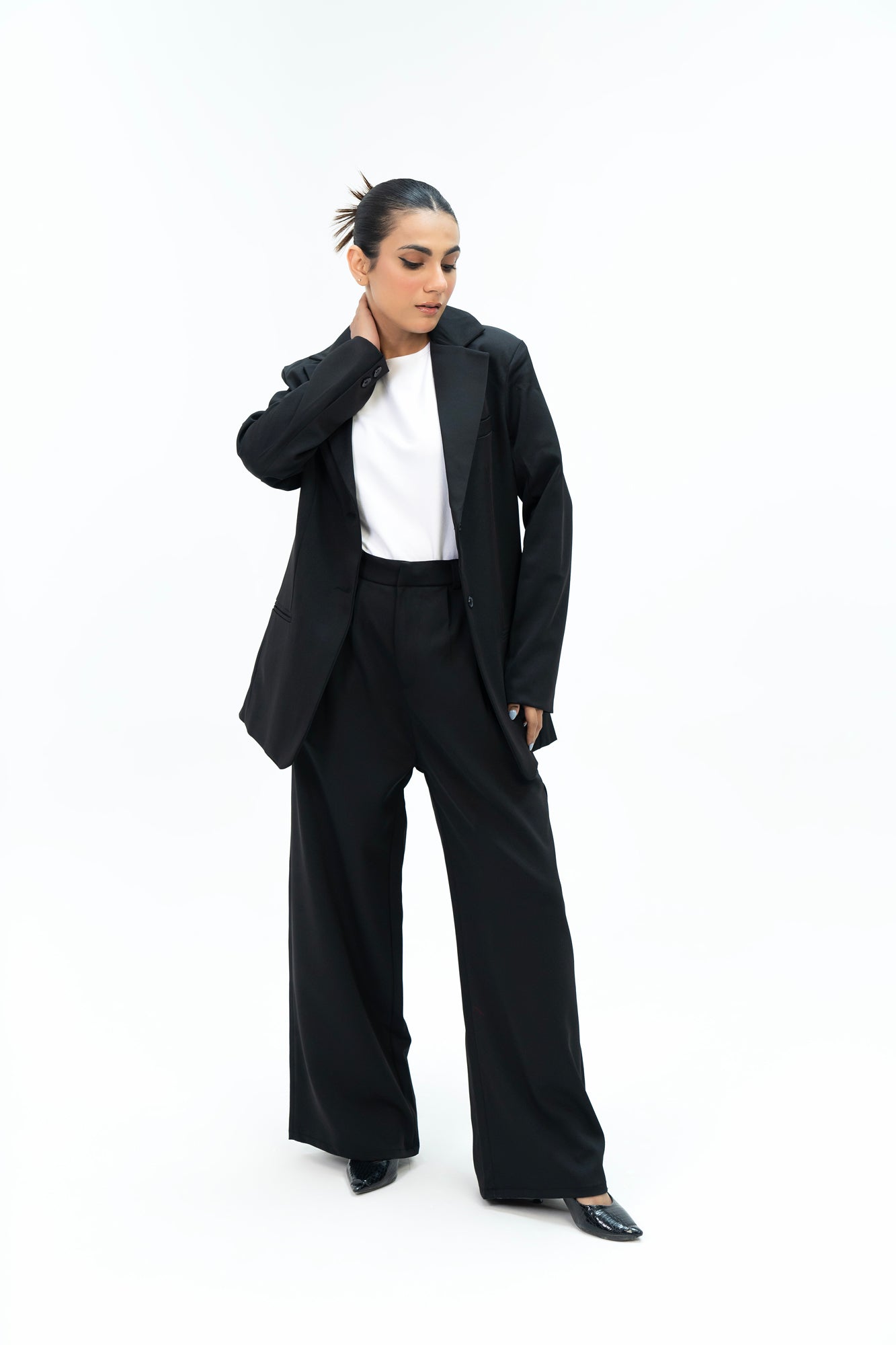 Wide Leg Pleated Pant - Black