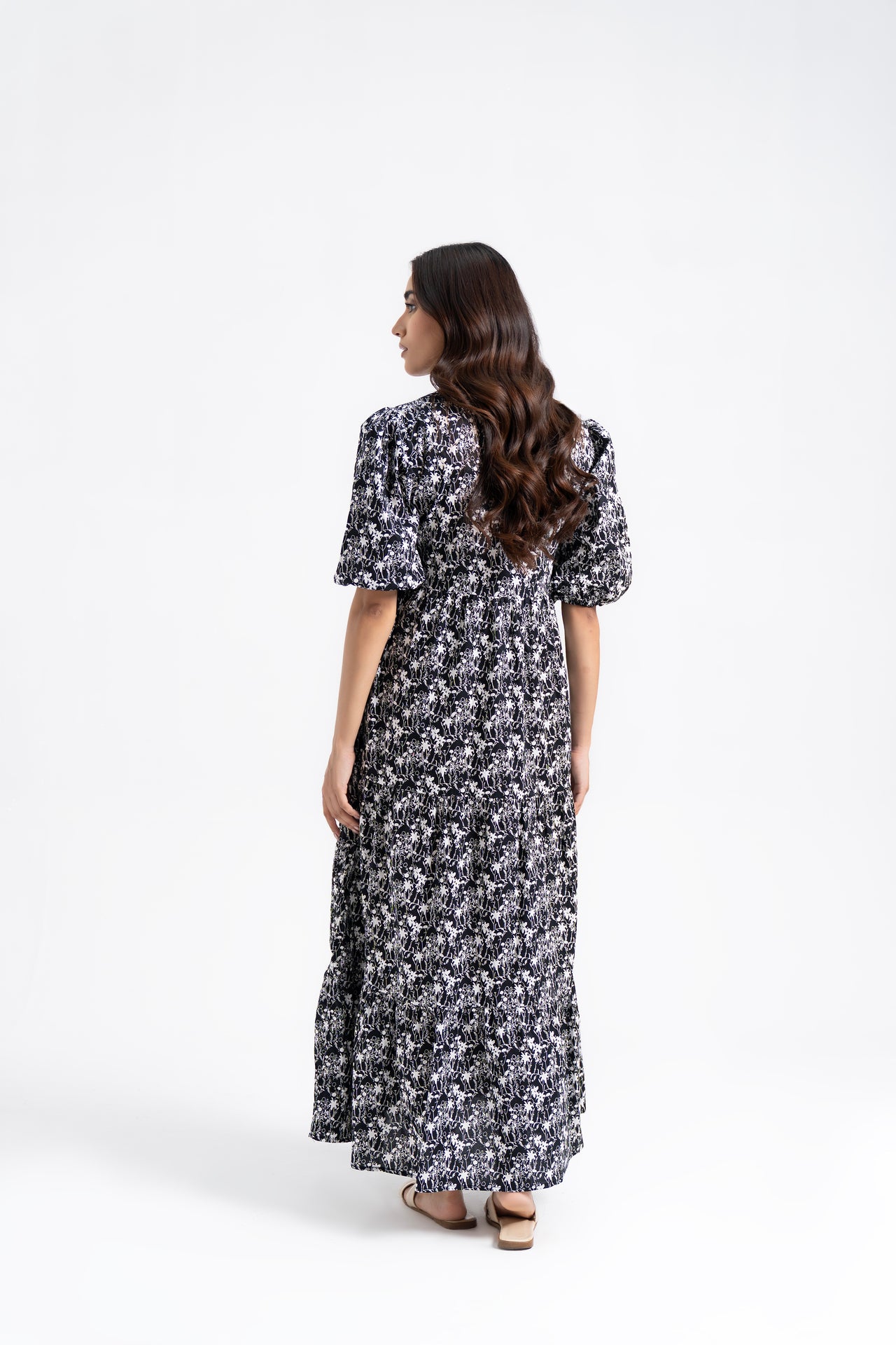 V Neck puff Sleeve Tiered Dress - Black White Garden Print
