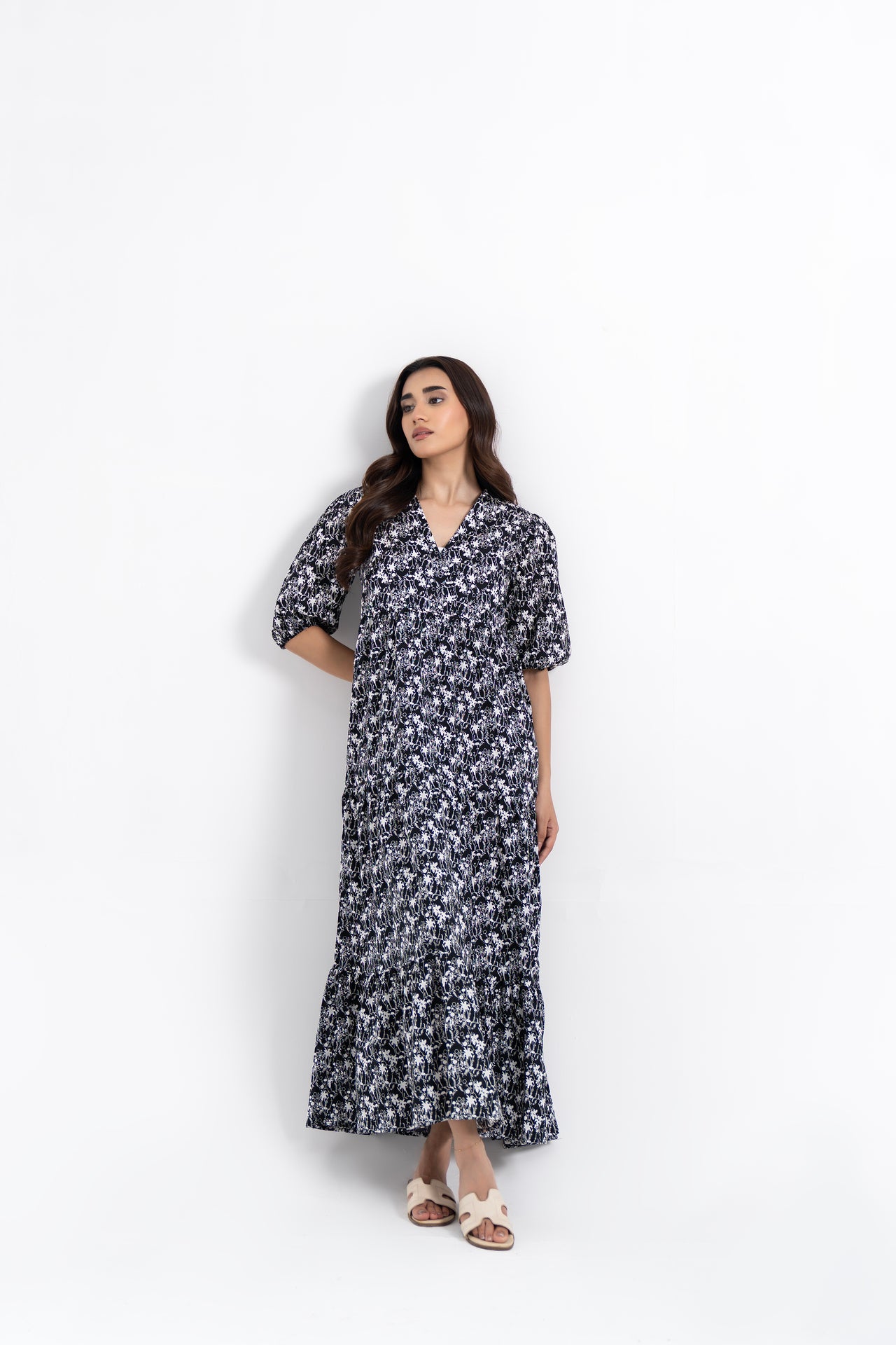 V Neck puff Sleeve Tiered Dress - Black White Garden Print