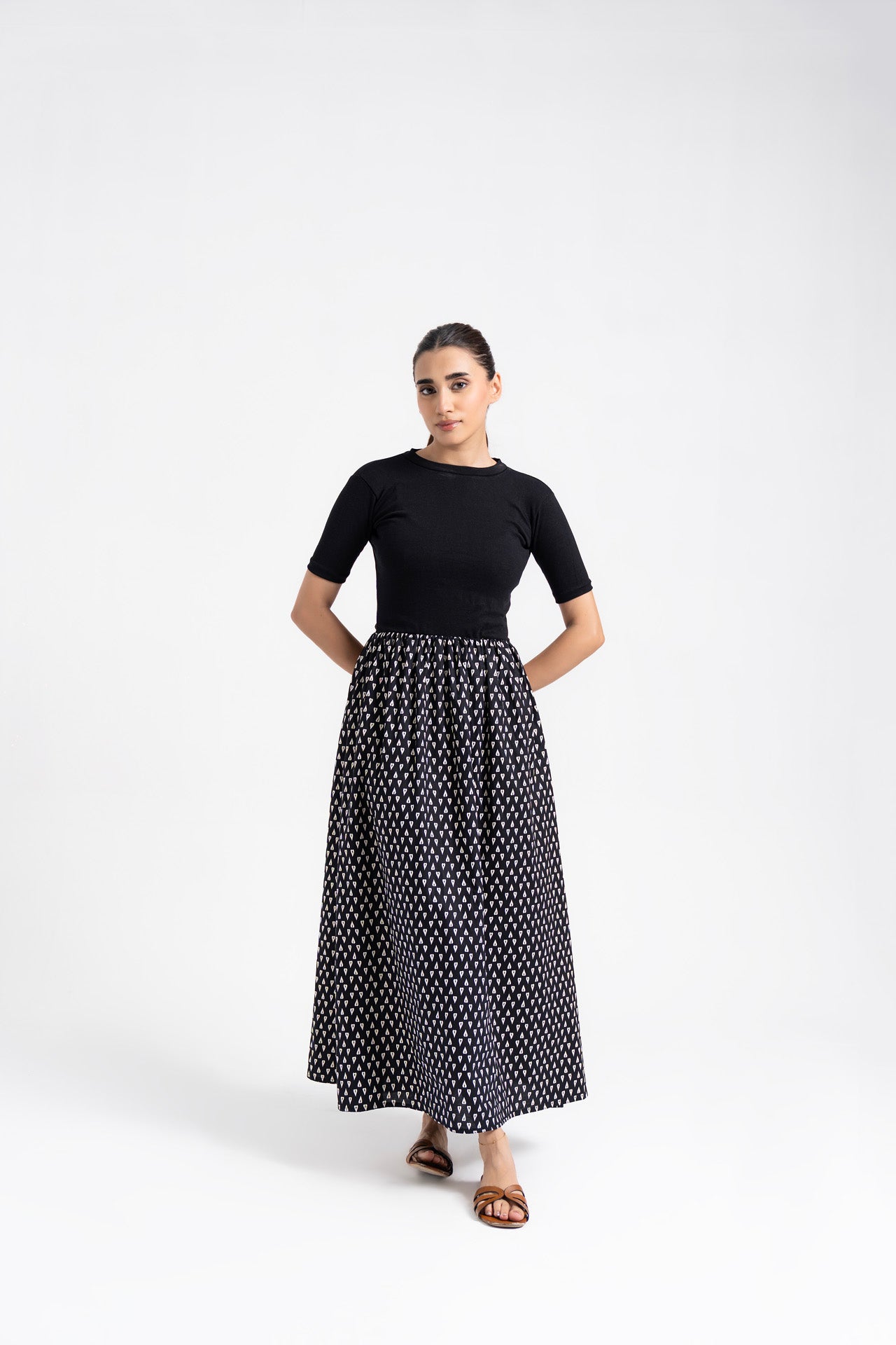 Short Sleeve Knit & Cotton Maxi Dress - Black & White Heart Print