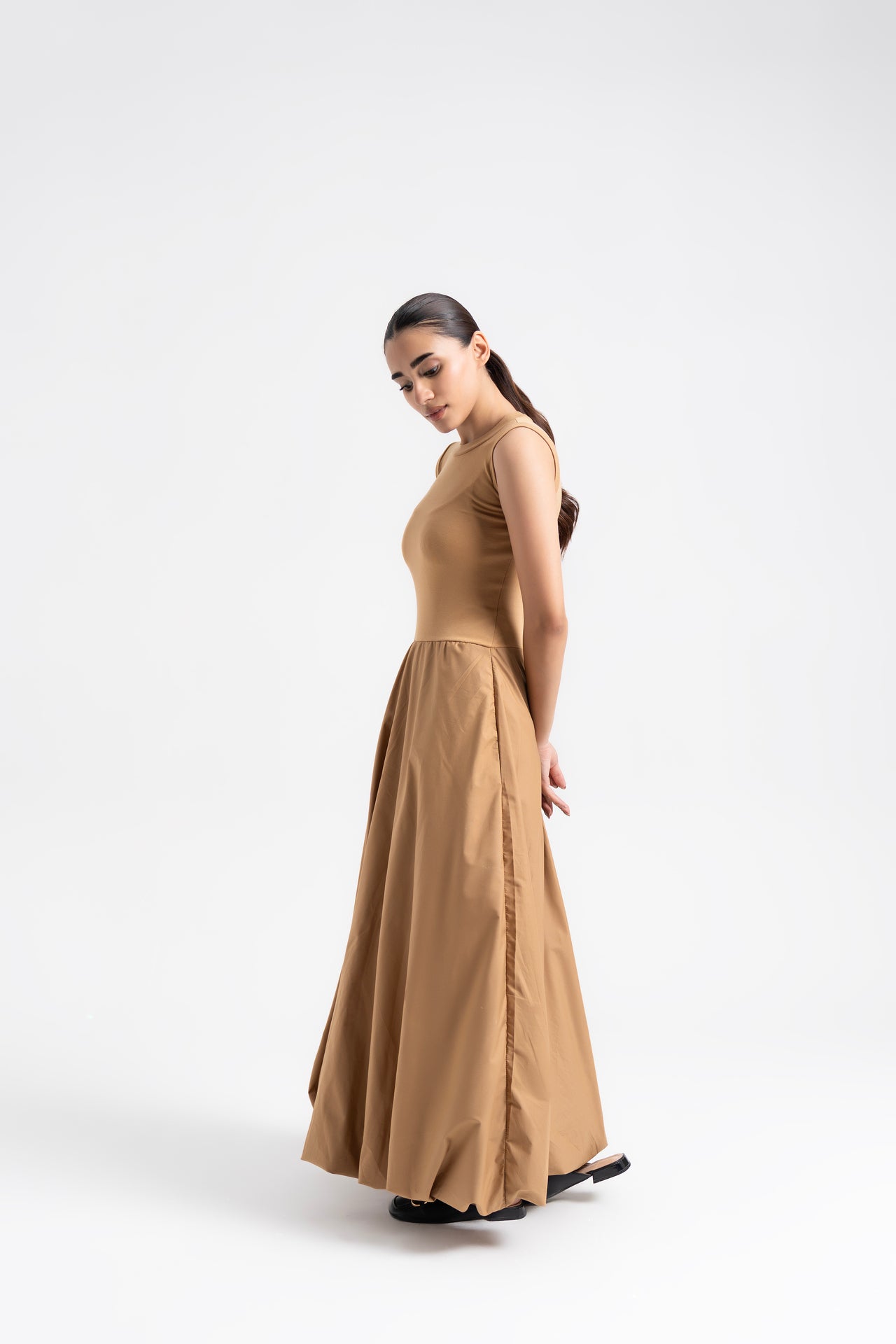 Sleeveless Ribbed Bubble Hem Dress - Camel Brown