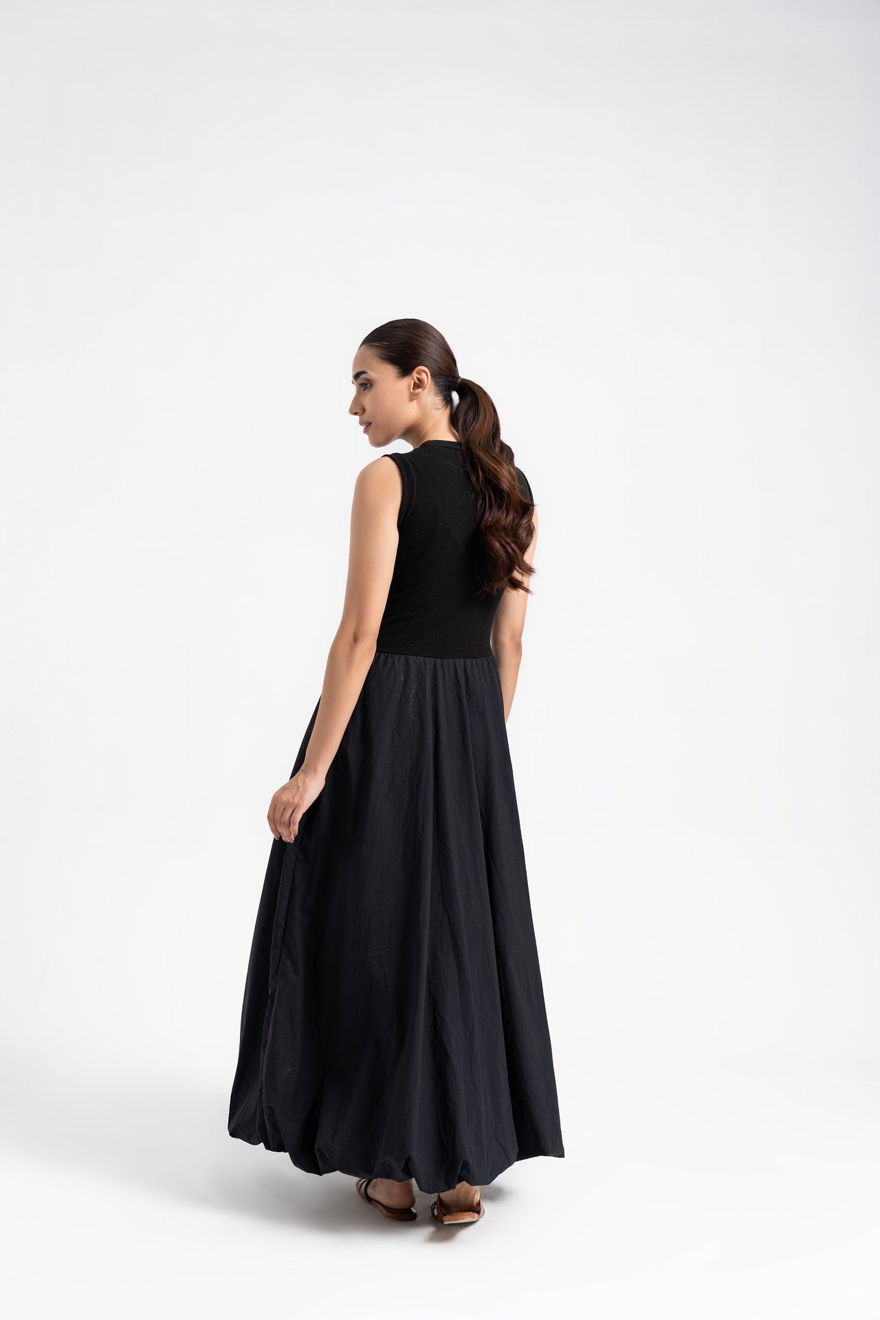 Sleeveless Ribbed Bubble Hem Dress - Black