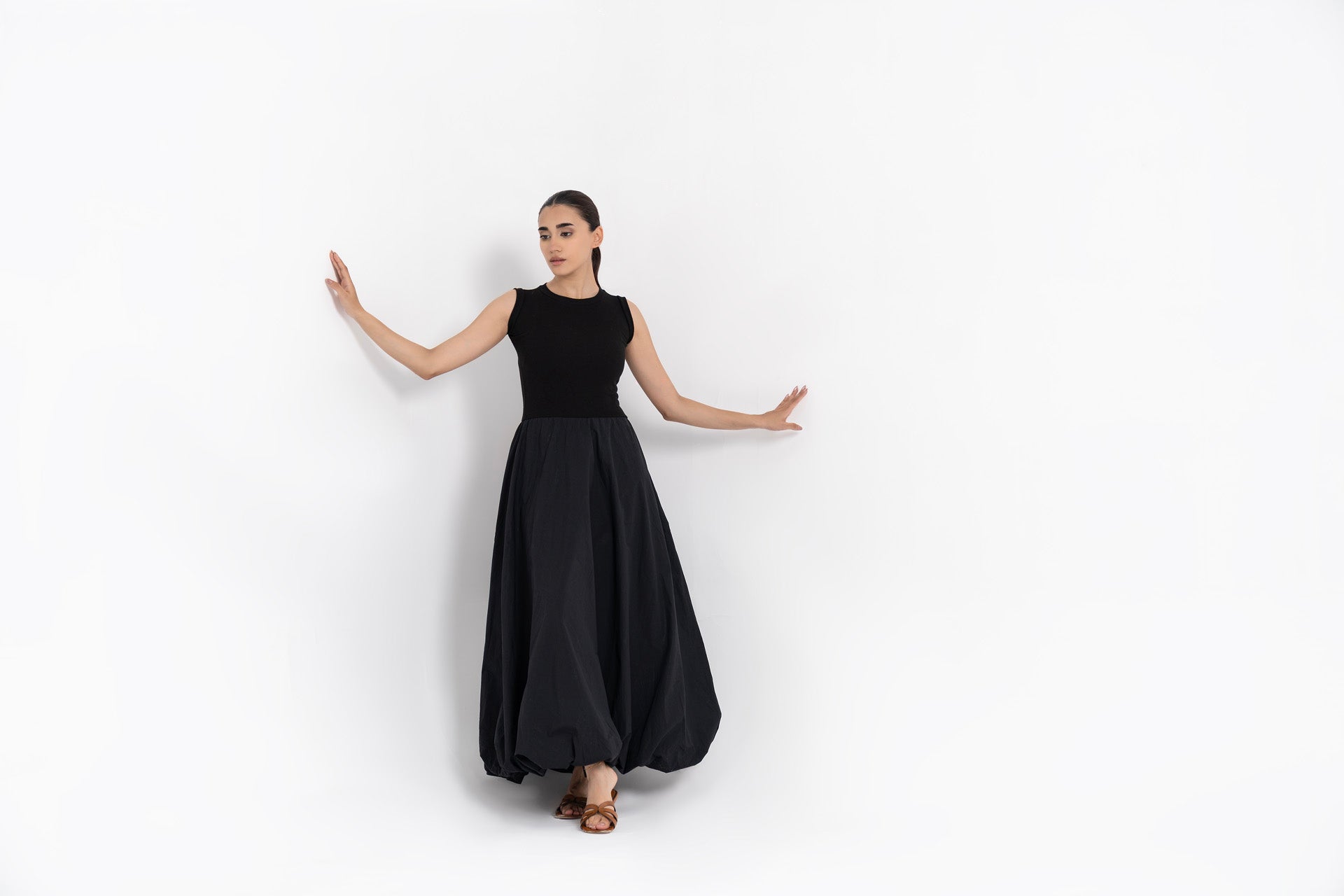 Sleeveless Ribbed Bubble Hem Dress - Black