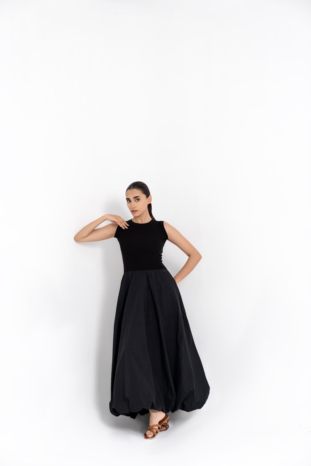 Sleeveless Ribbed Bubble Hem Dress - Black