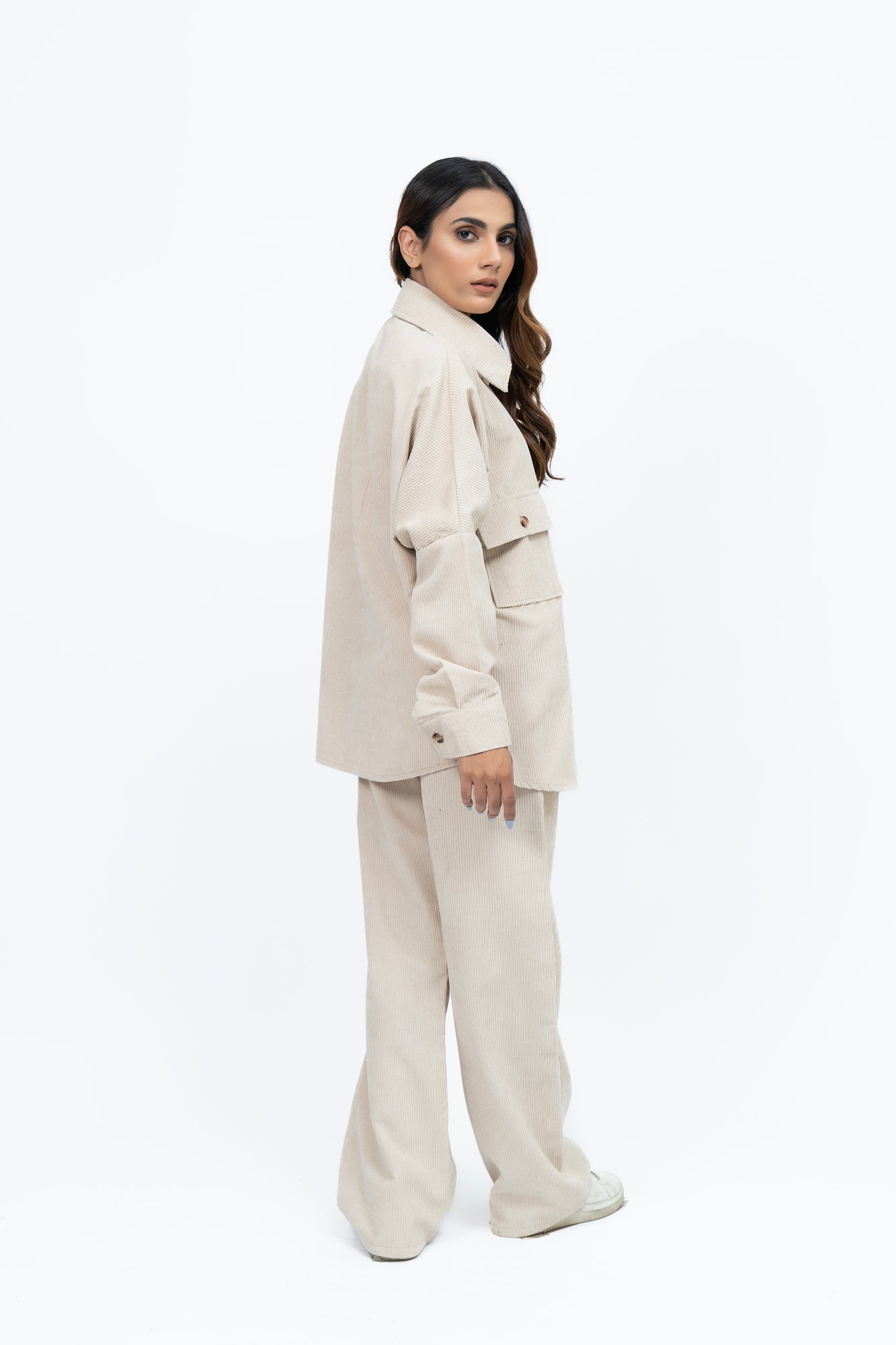 Overshirt with Pockets in Corduroy - Cream