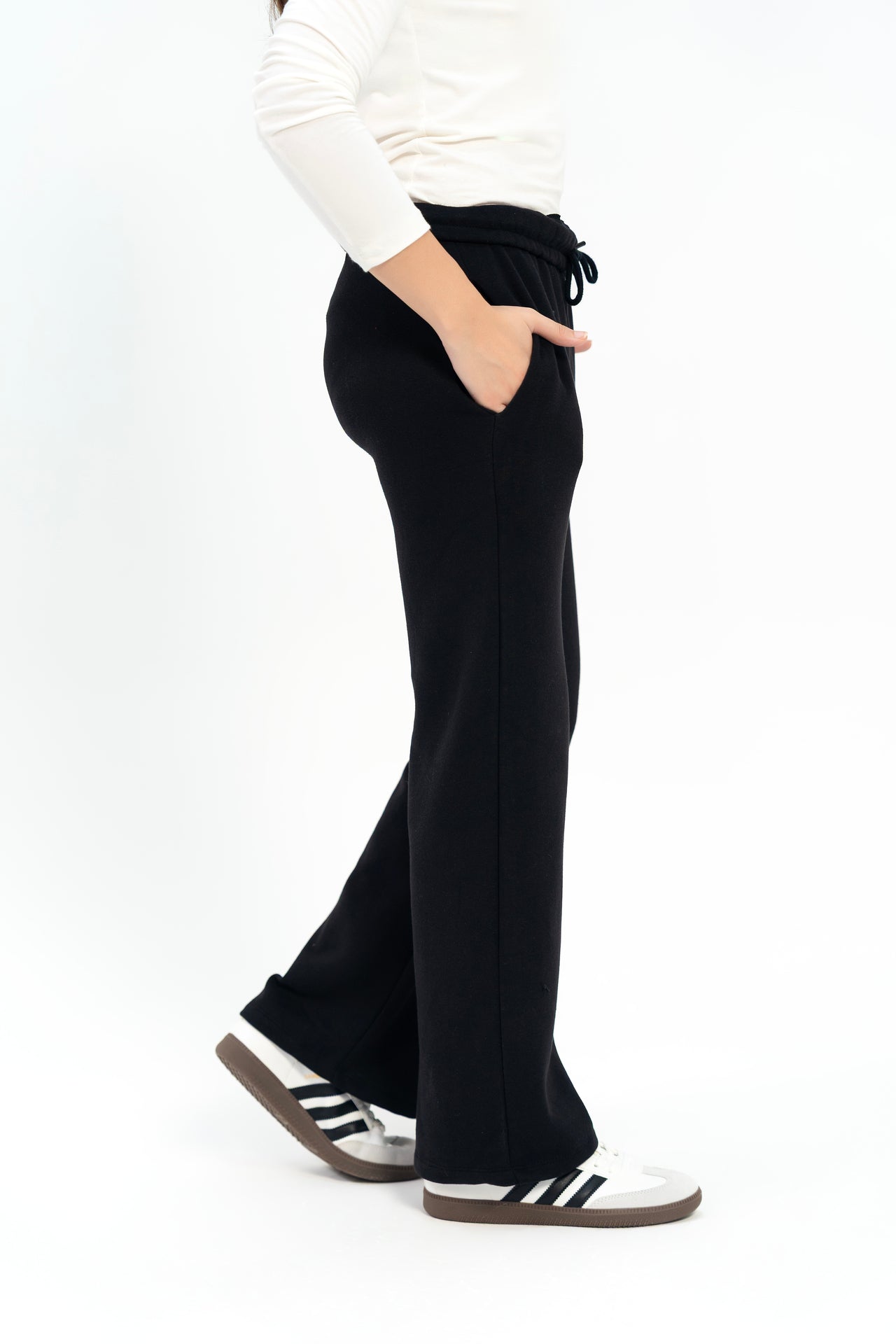 Sweatpant with Drawstring - Black