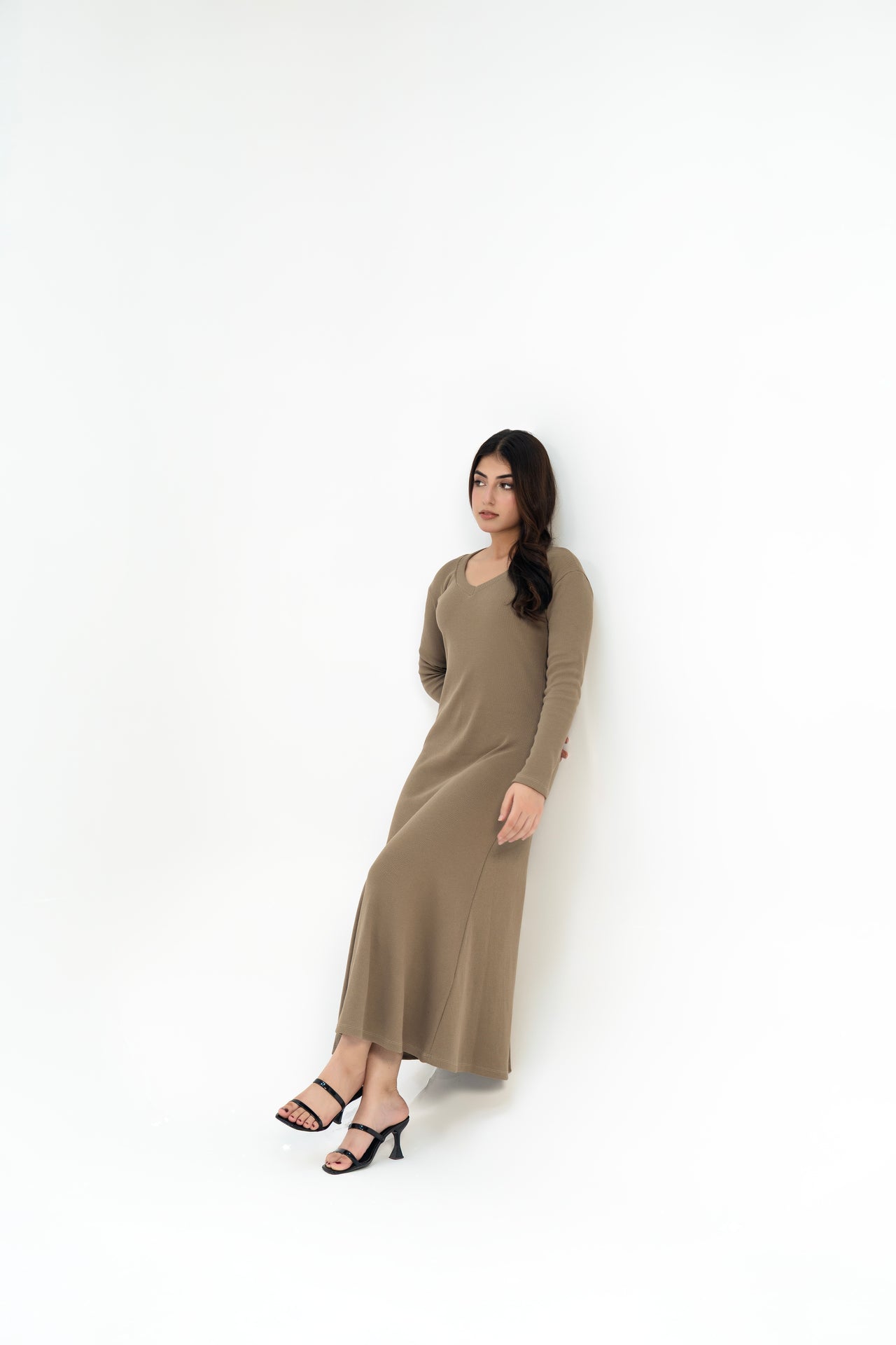 V Neck Ribbed Knit Flared Dress - Moss Green