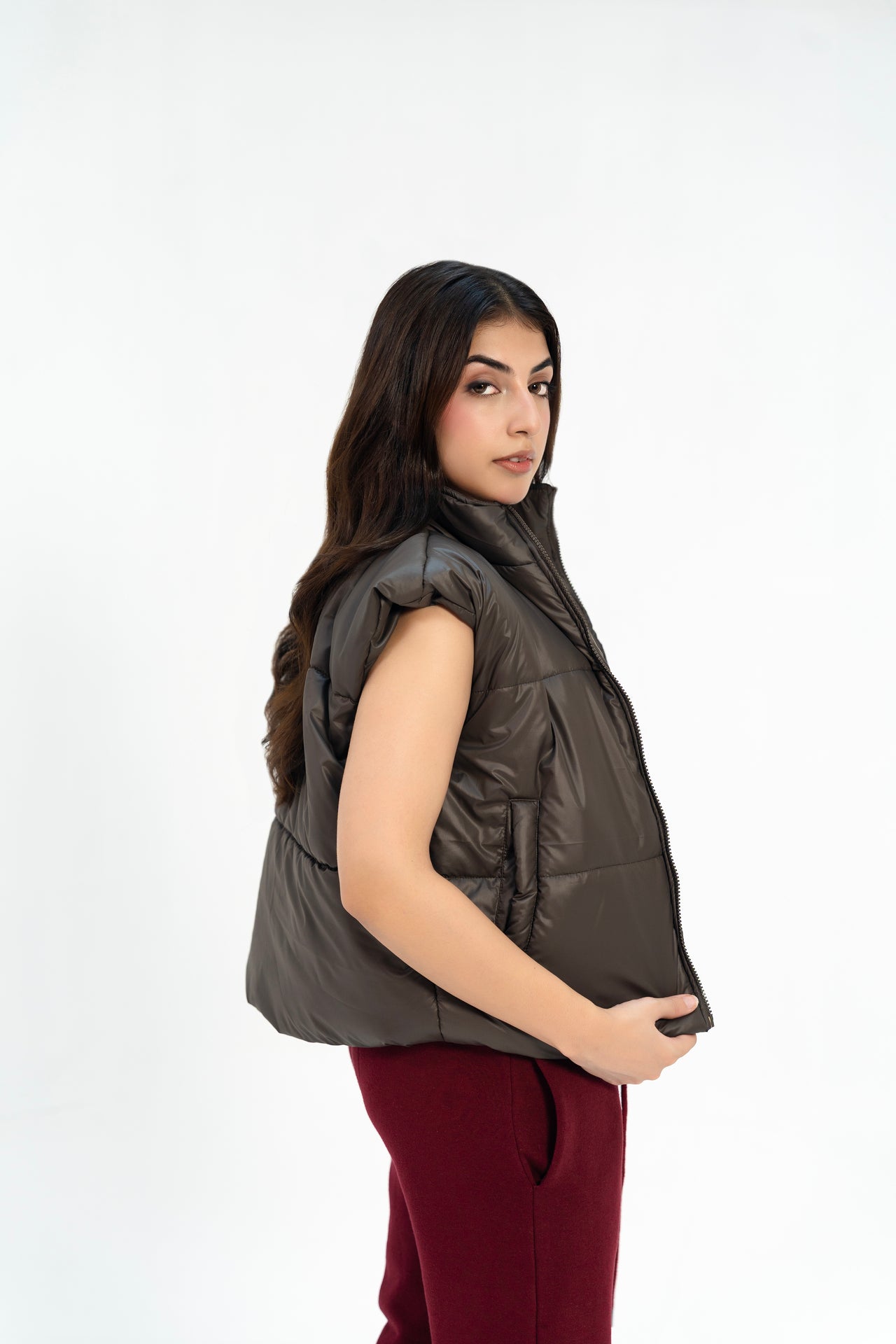 Boxy Fit Puffer Vest - Chocolate Brown