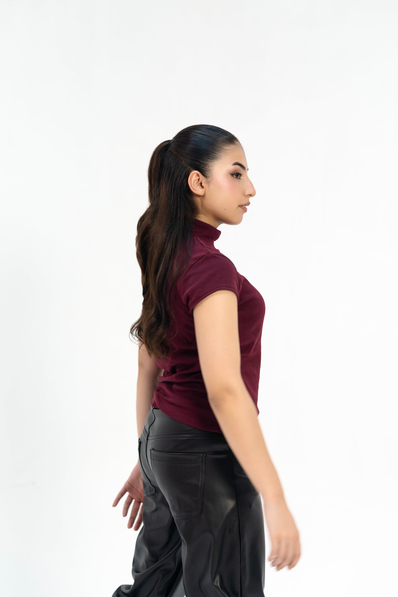 Rib High Neck Top - Burgundy