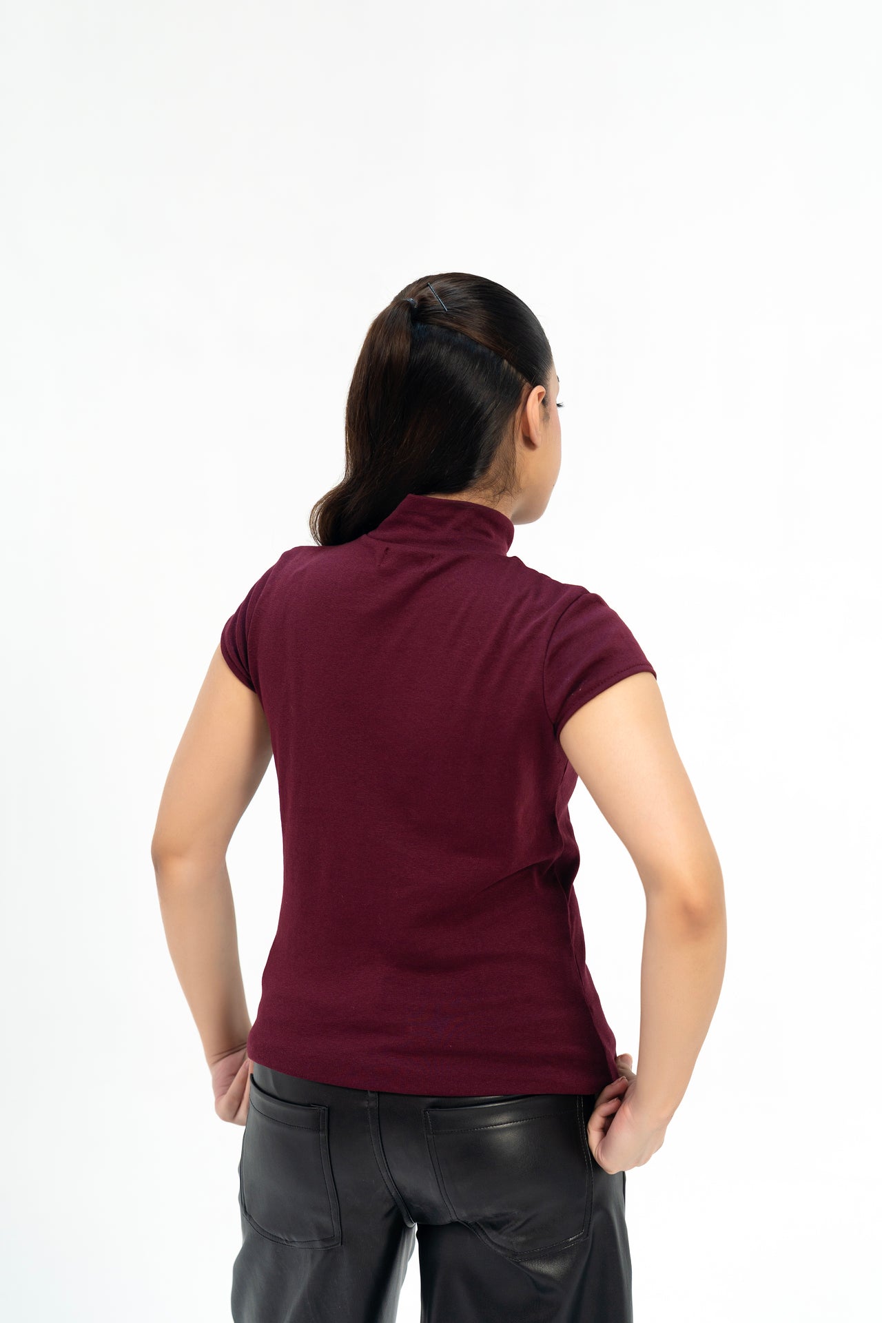 Rib High Neck Top - Burgundy