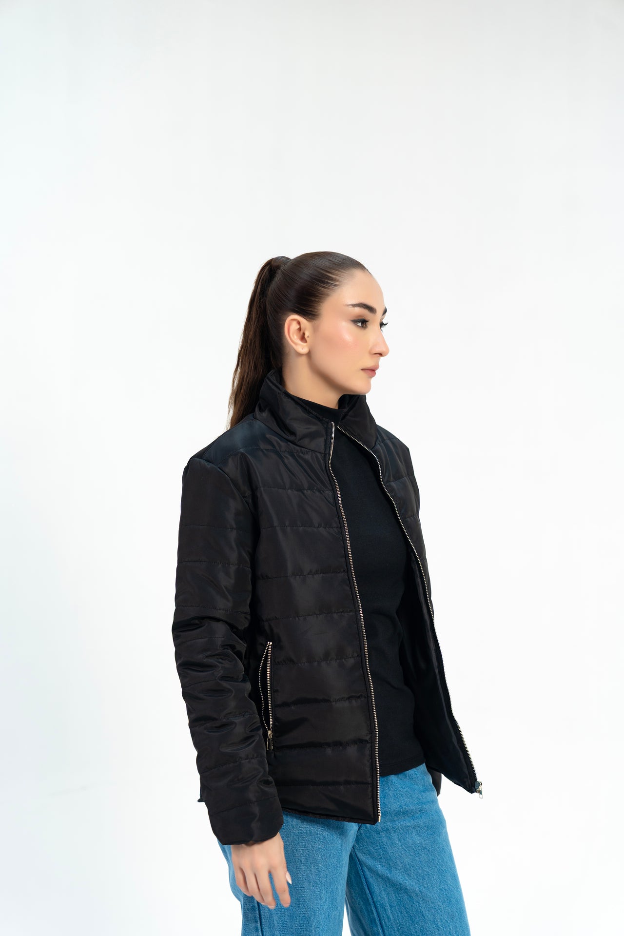 Puffer Jacket (curved hem) - Black