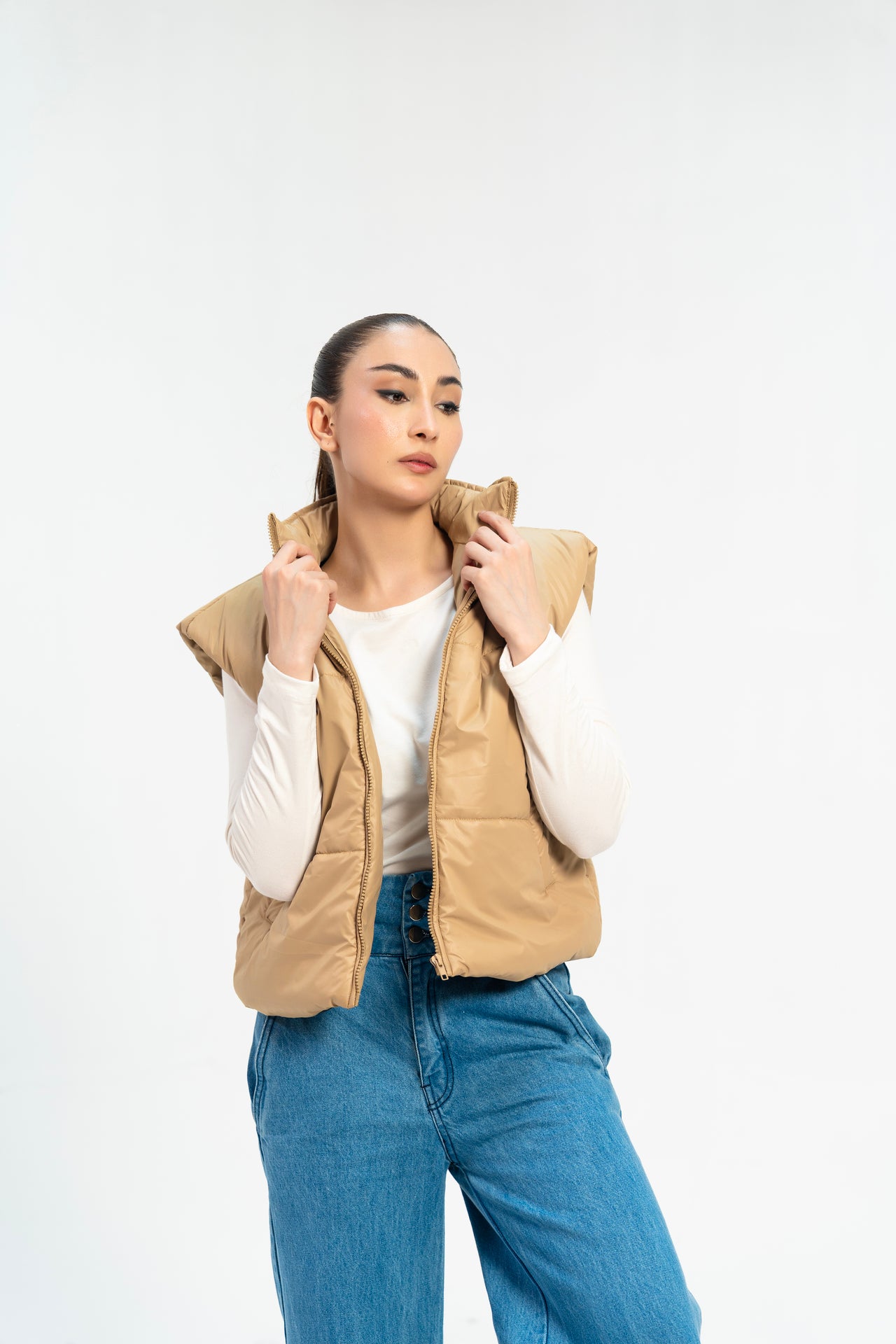 Boxy Fit Puffer Vest - Light Brown