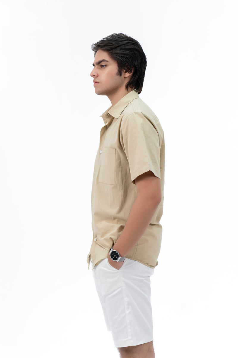 Men's Short Sleeved Curved Hem Shirt - Khaki