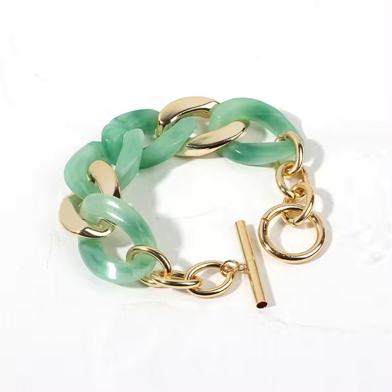 Chunky Interlinked Green Resin Bracelet