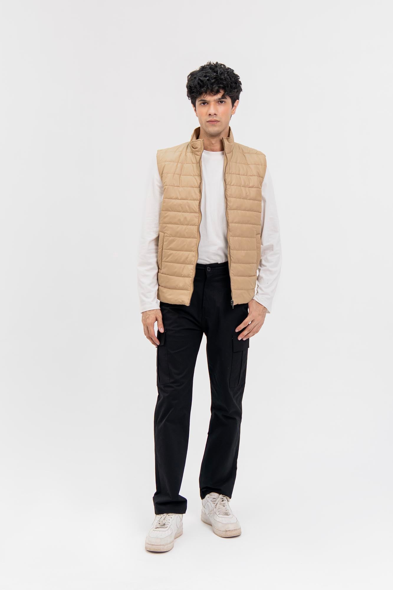 Men's Light Weight Gilet - Light Brown