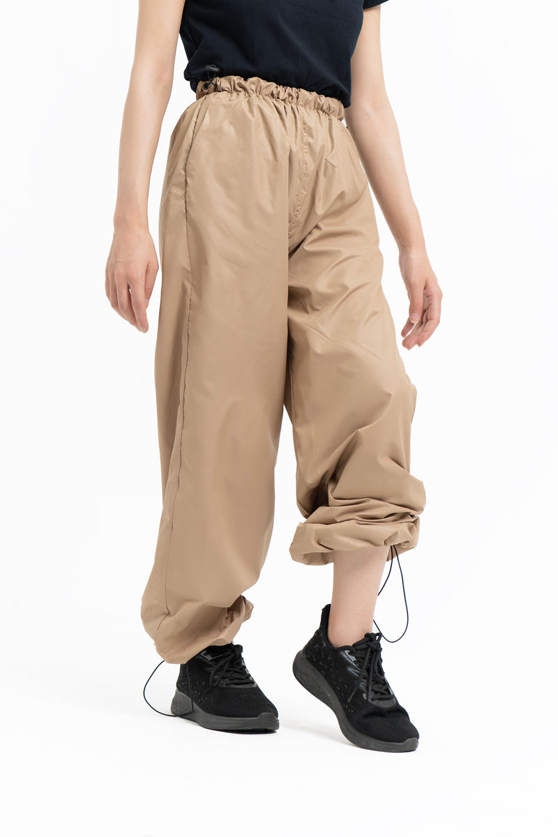 Parachute Toggle Pants - Light Brown