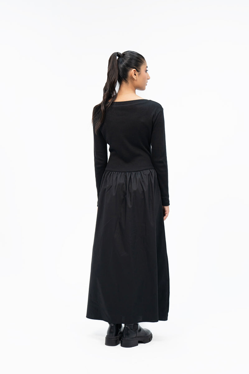 Scoop Neck Maxi Dress - Black