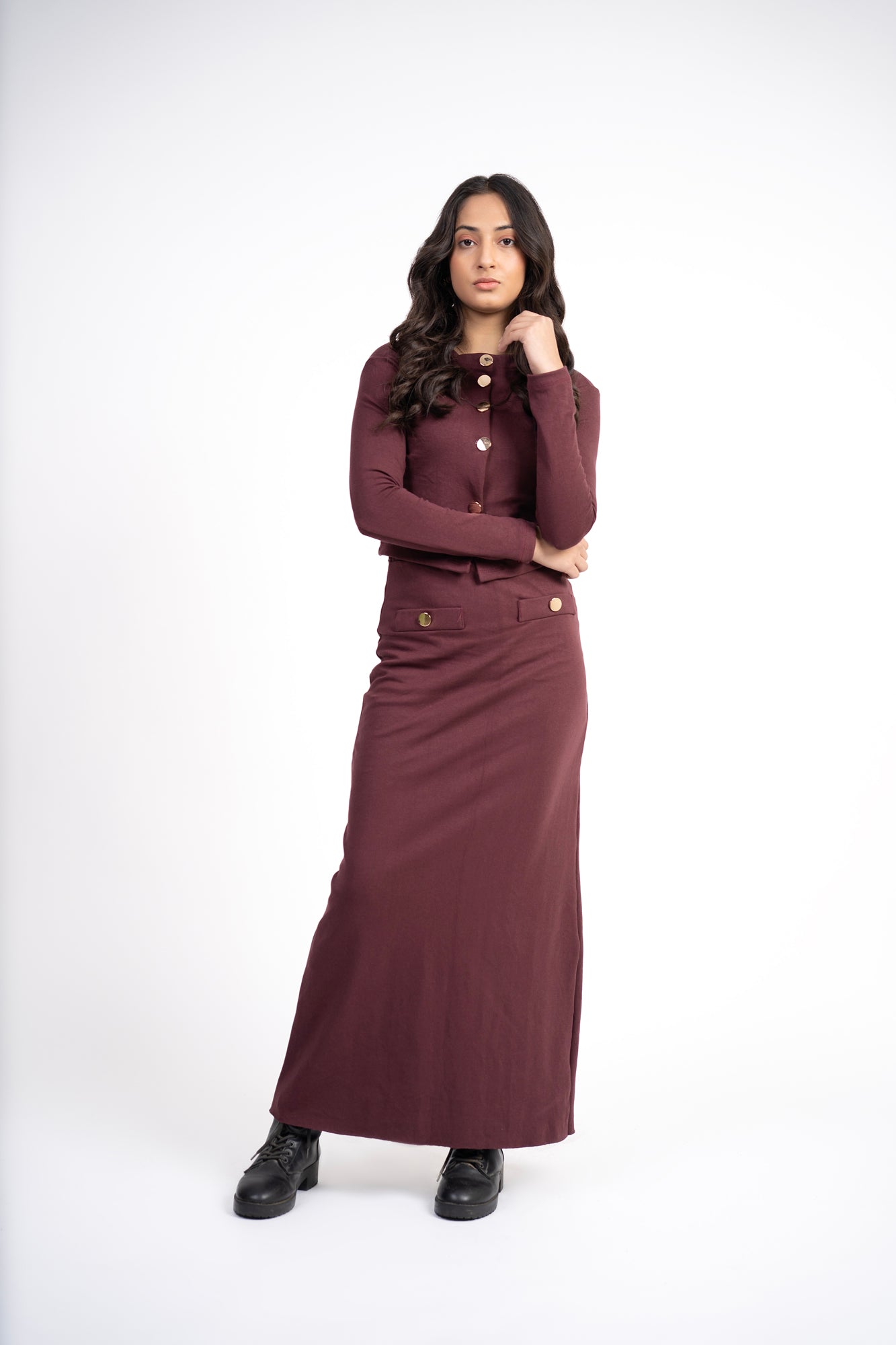 Cropped Knit Top with Golden Button - Dark Maroon