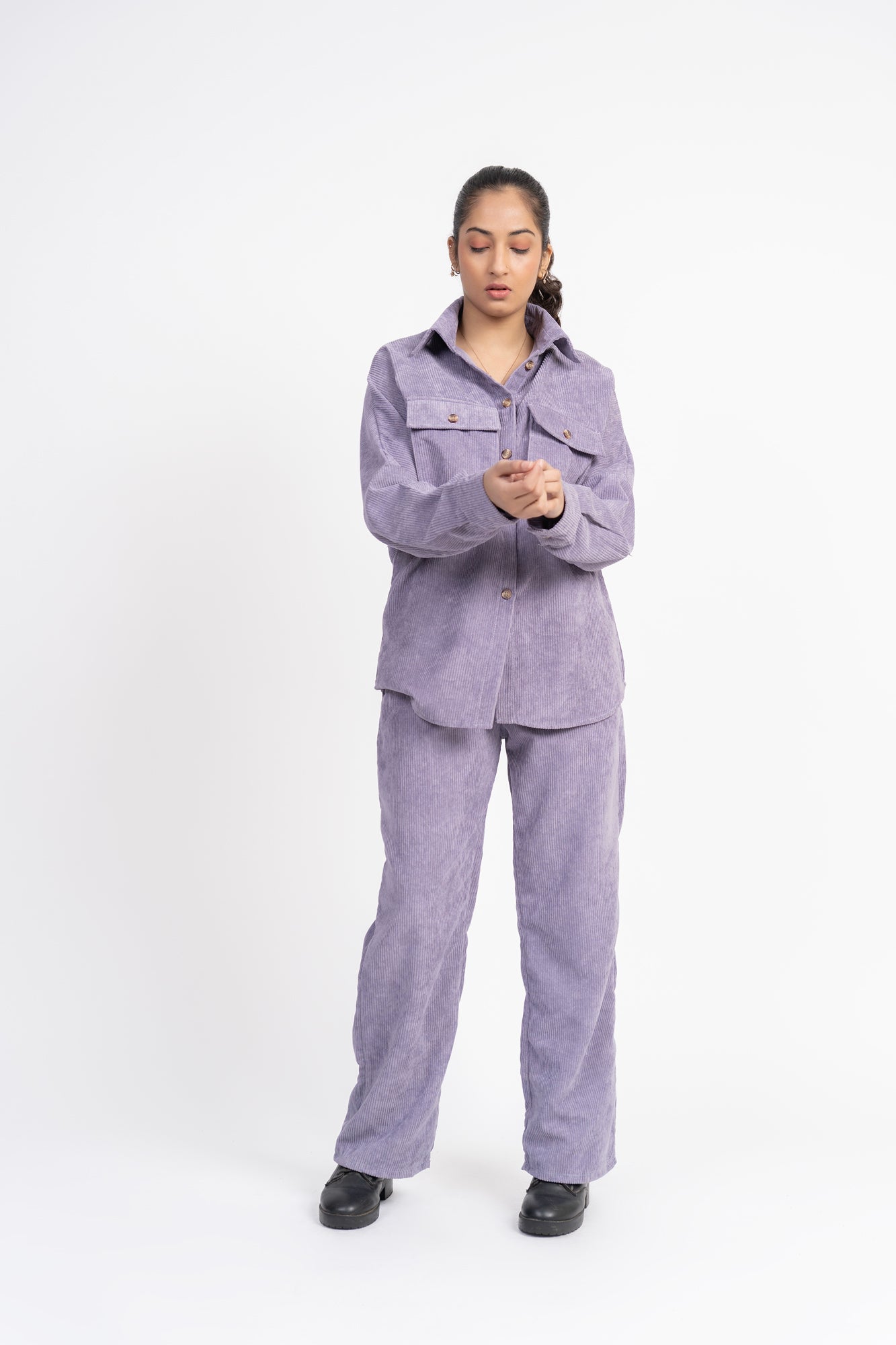 Wide Leg Pant with Pockets in Corduroy - Greyish Purple