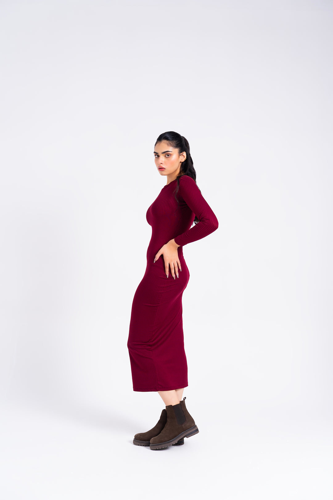 Round Neck Knitted Dress - Burgundy