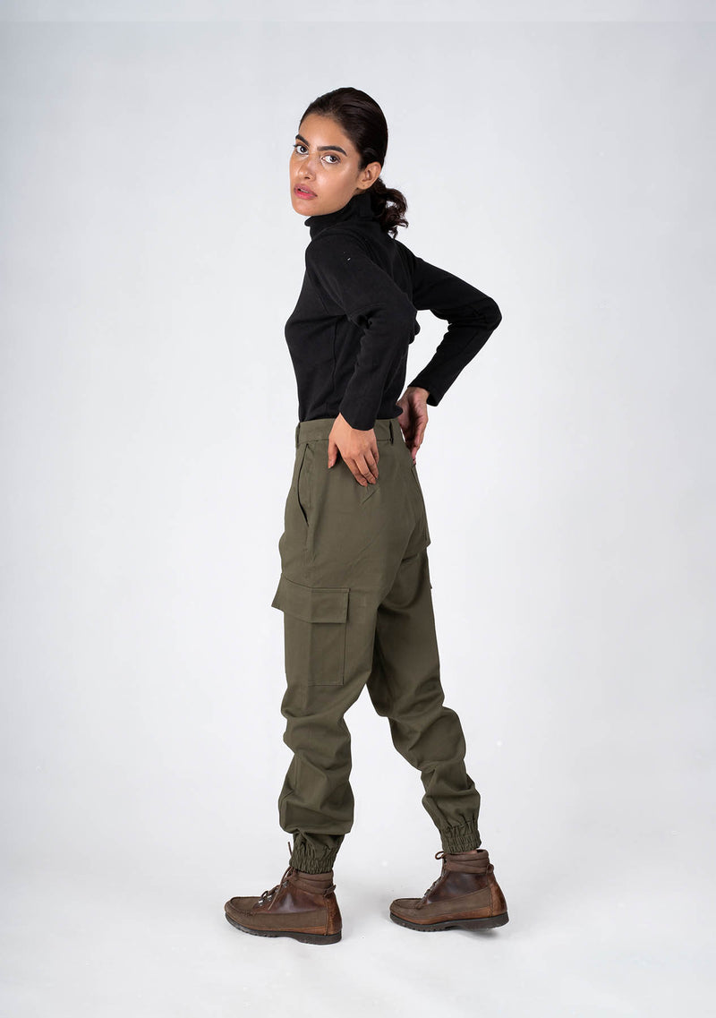 Jogger Pant in Green