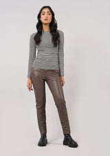 Straight Pant in Faux Leather - Greyish Brown