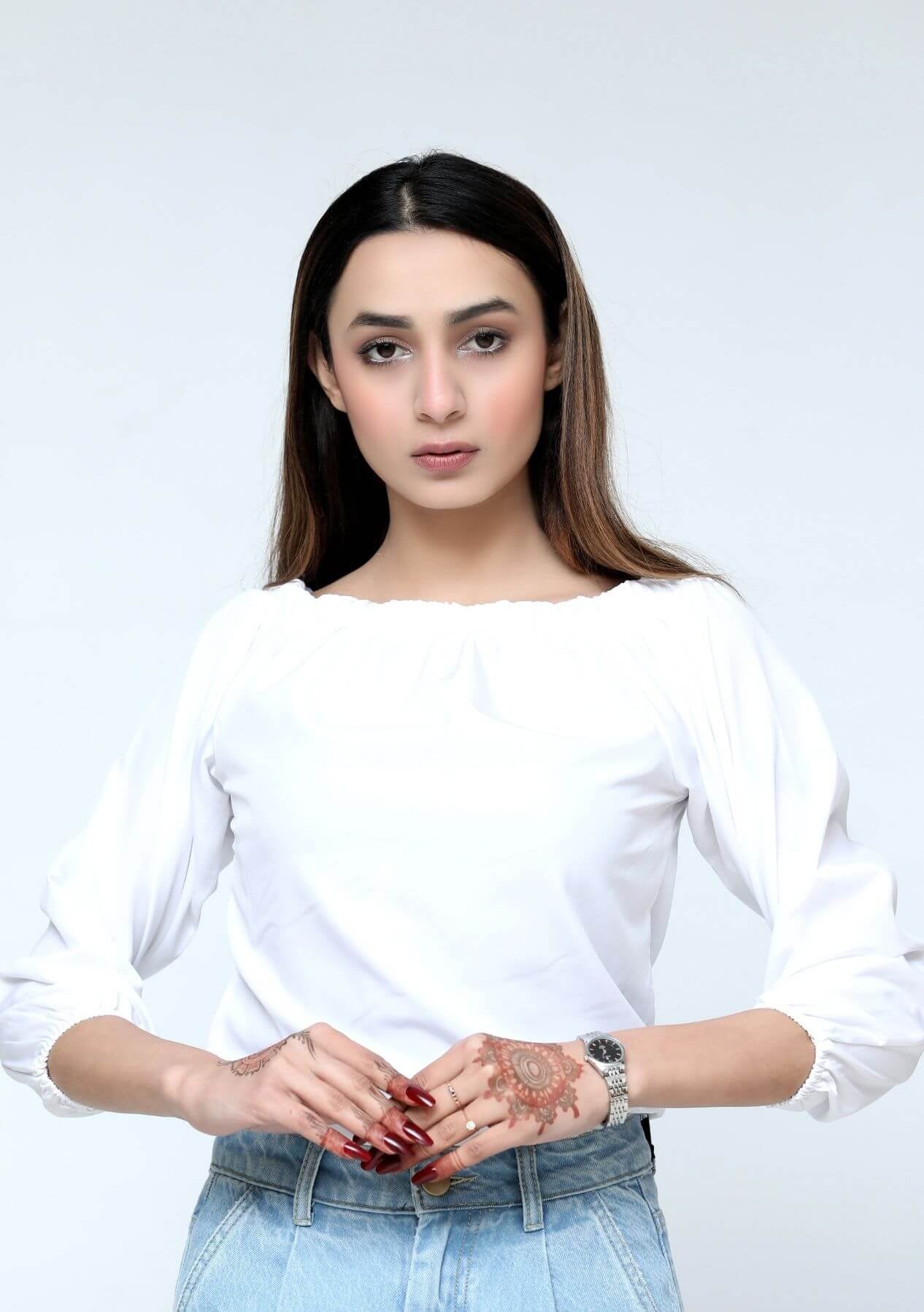Off shoulder top with elasticated cuff - white