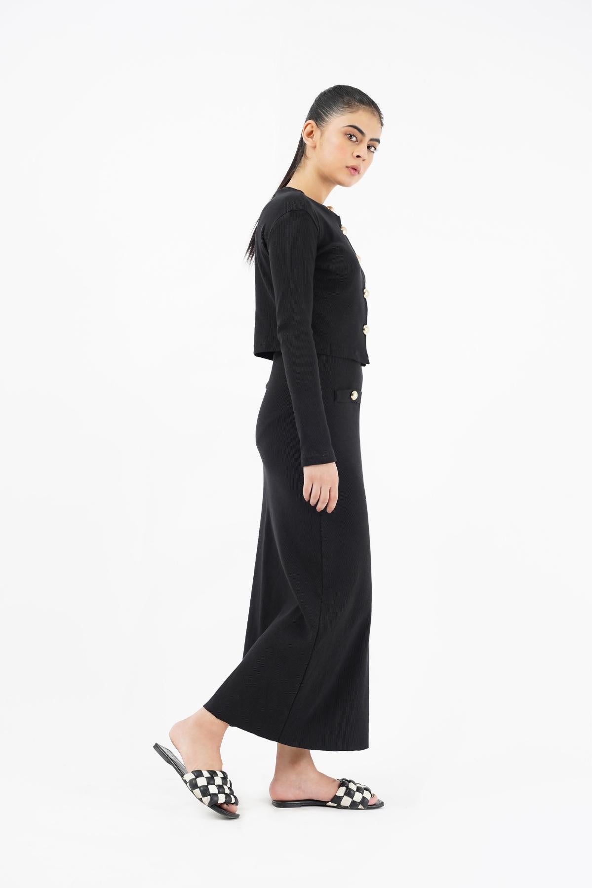 Knit Skirt with Golden Button - Black