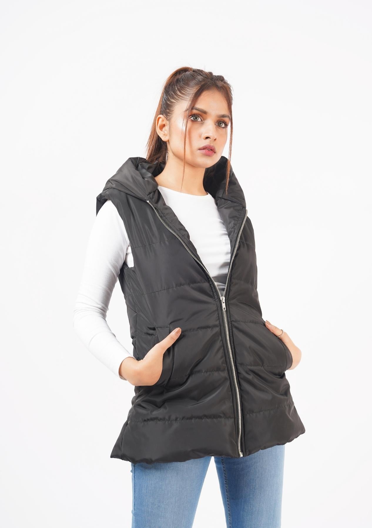 Gillet with Hood - black
