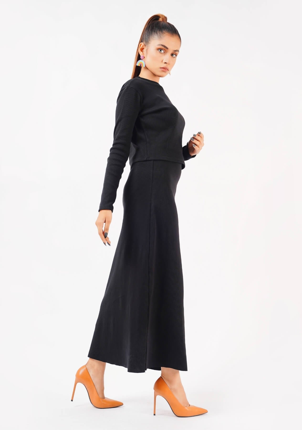 Long Knit Skirt  - black