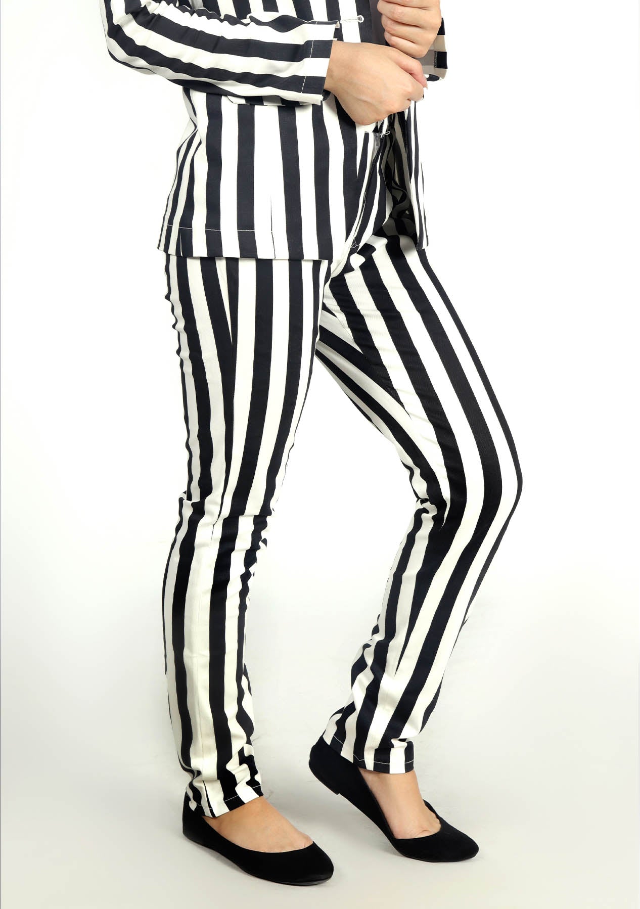 Straight Pant in Black and White Striped w Pocket