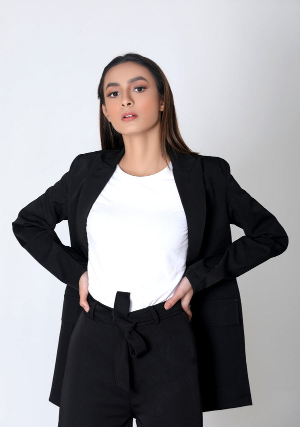 Long Blazer in black