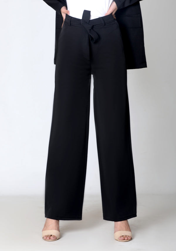 High Rise Wide Leg Pant in black polyester w Pocket