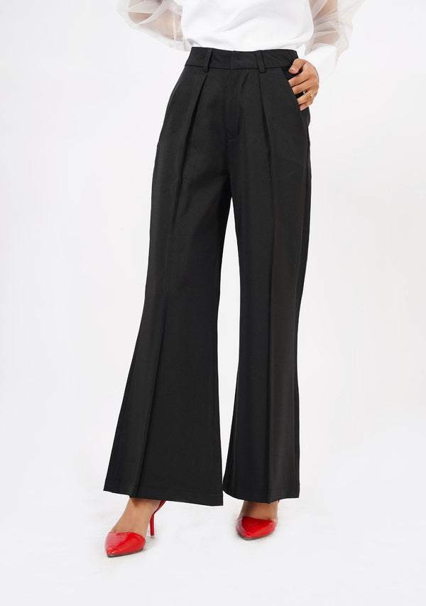 Pleated Flared Pant - black