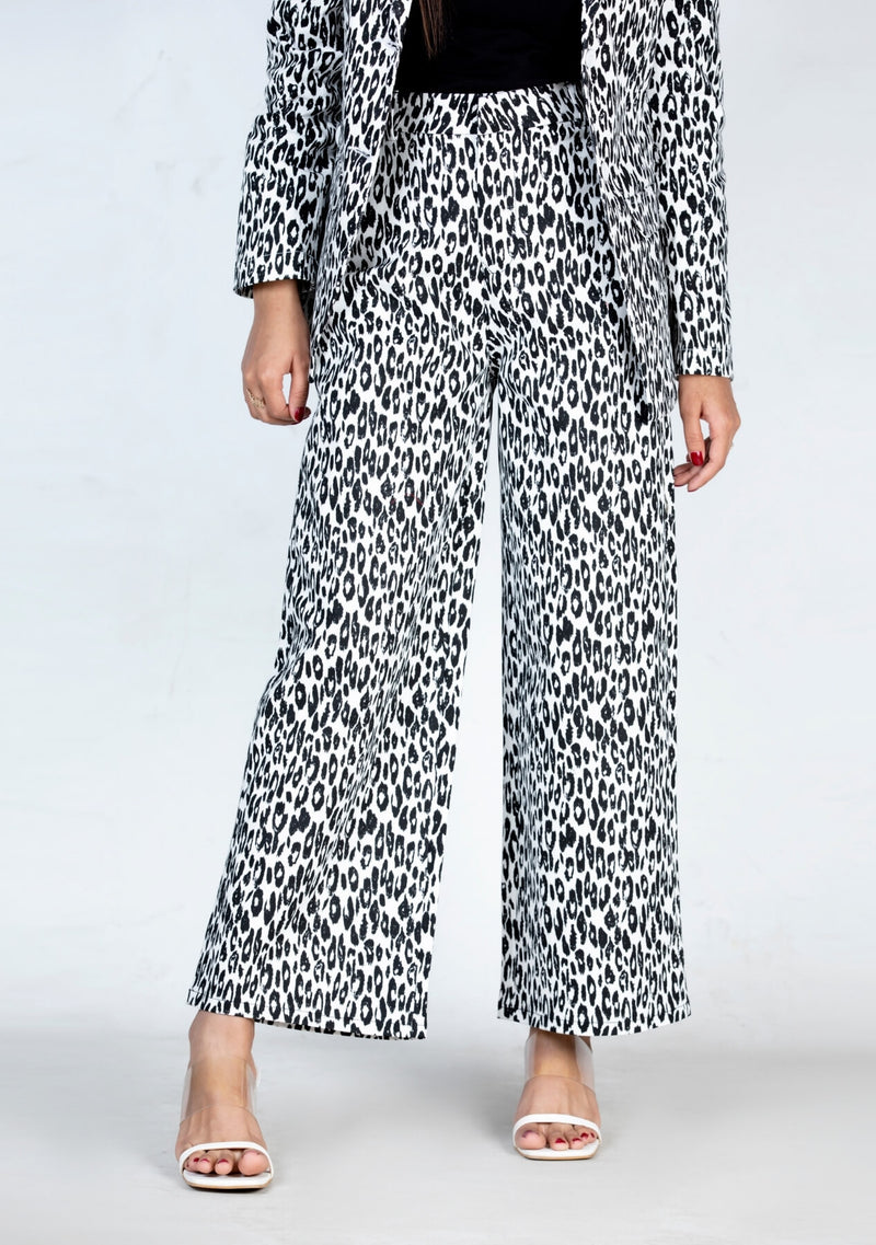 High Rise Wide Leg Pant - white black leopard w Pocket