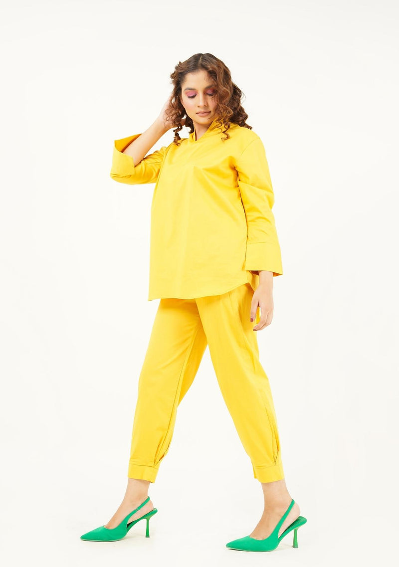 Pleated Cuff Ankle Trouser - classic yellow